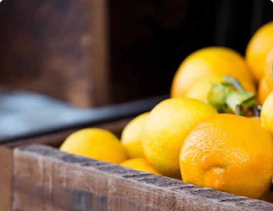 Box containing oranges