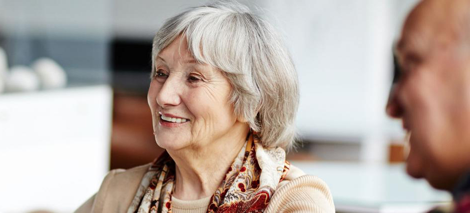 Seniorengruppe im Gespräch